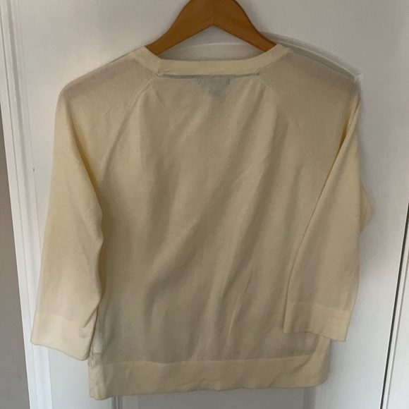 Tommy Hilfiger top - Picture 4 of 4